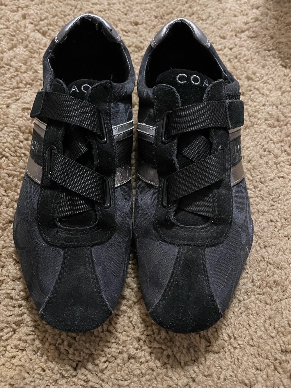 Coach Woman Black and Silver Velcro Strap Sneakers.
Super Fun Sneakers.